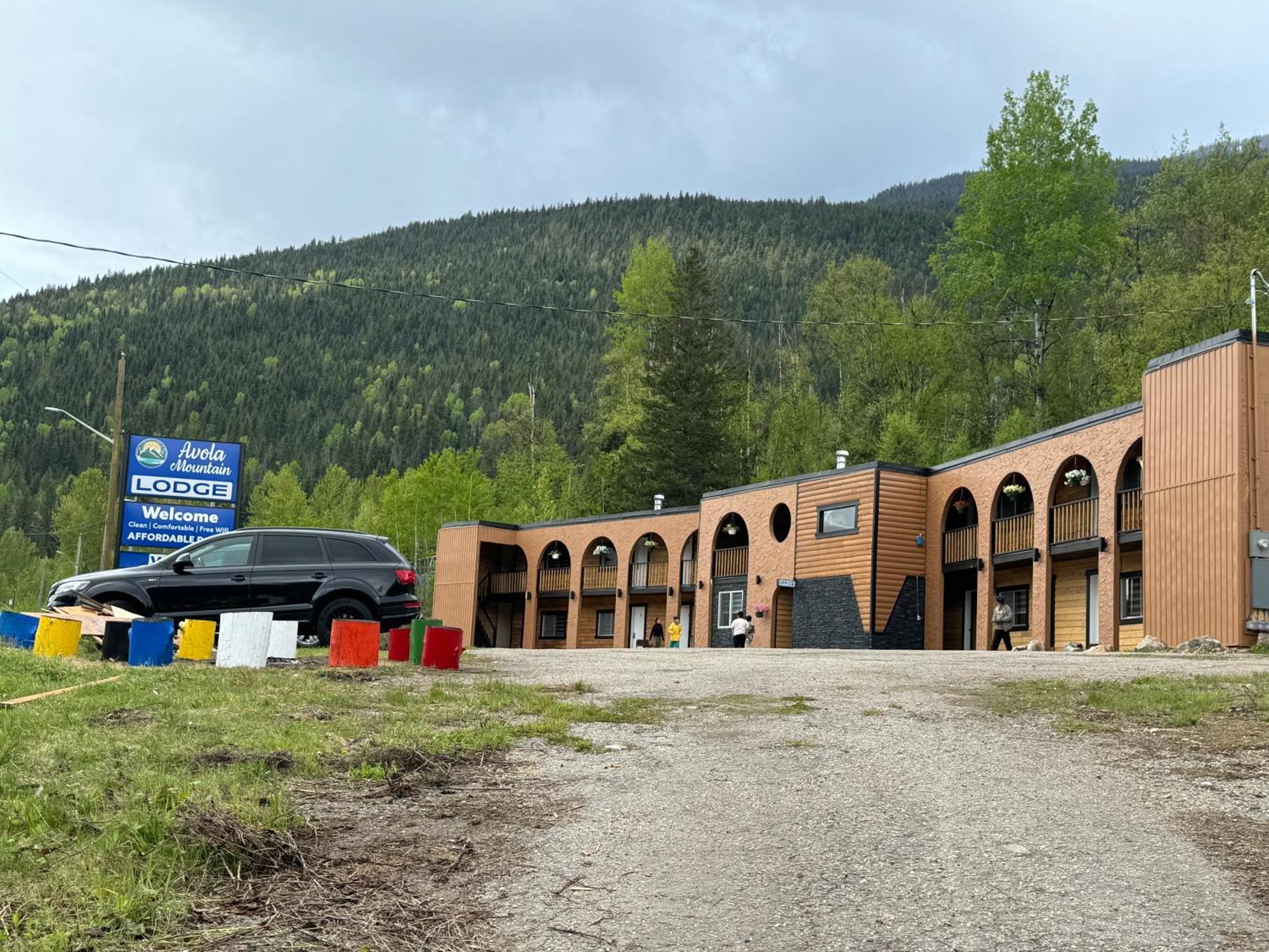Avola Mountain Lodge Dış mekan fotoğraf