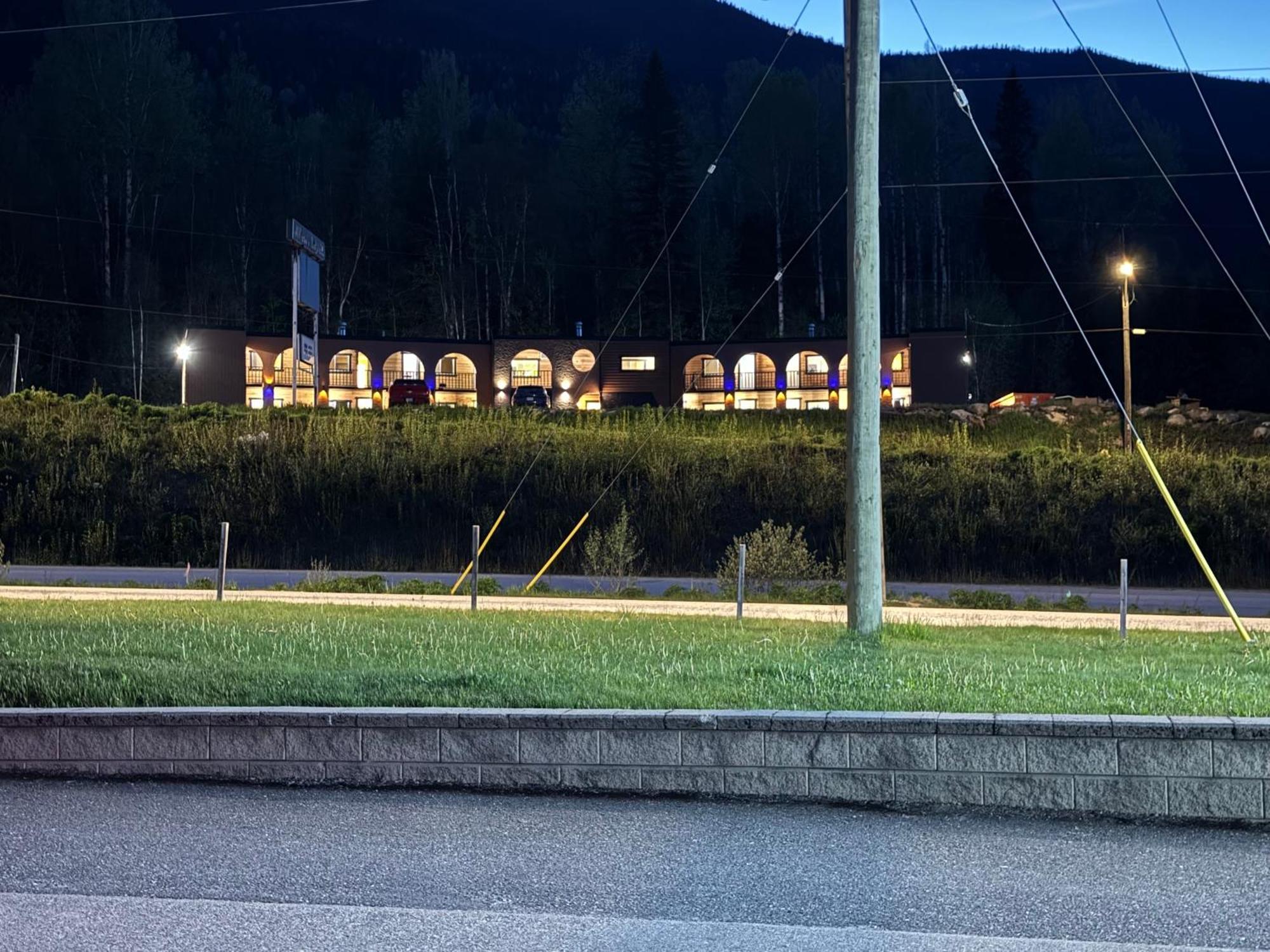 Avola Mountain Lodge Dış mekan fotoğraf